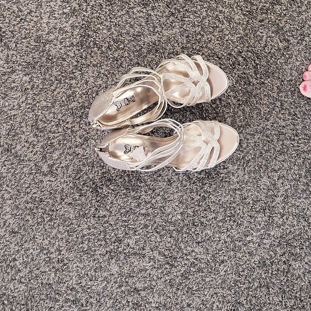 Women's gold sparkling high heels   like new